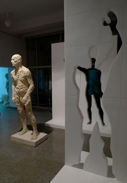 Ania Ujazdowska obroniła dyplom z rzeźby Ania Ujazdowska obroniła dyplom z rzeźby