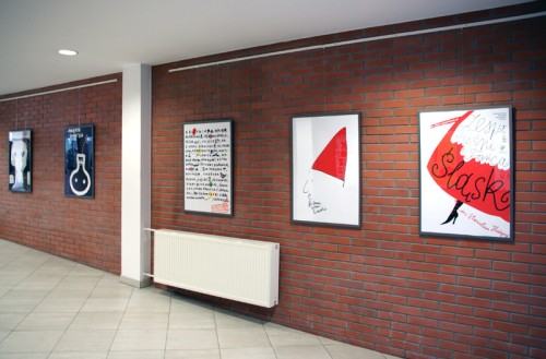 Magdalena Wosik, „Czarny z odrobiną koloru”, galeria Łącznik, Wrocław 2012