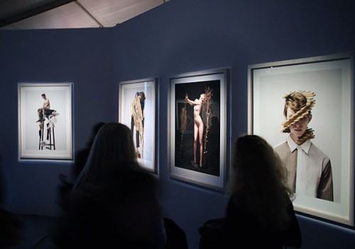 Fashion Invasion. Współczesna moda i fotografia z Polski