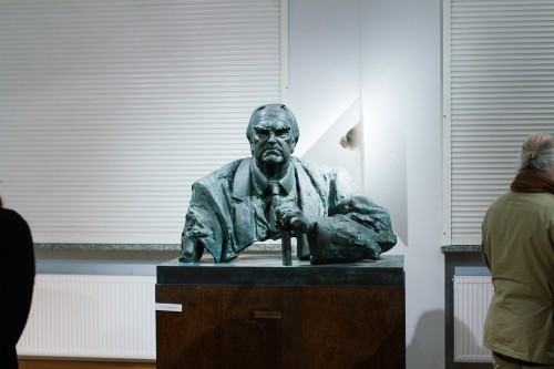 27519543.jpg