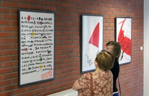 Magdalena Wosik, „Czarny z odrobiną koloru”, galeria Łącznik, Wrocław 2012