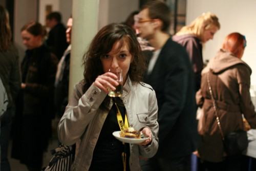 44008837.jpg Joanna Bonder i Olga Misiura w Fabryce Fotografii