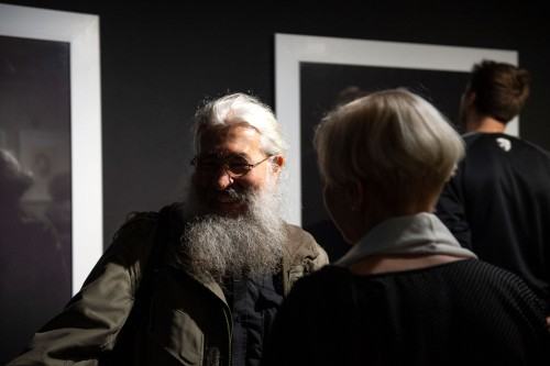 46373814.jpg Wernisaż wystawy Wojciecha Pukocza "Więcej niż 1000 słów" (22.11.2019), fot. Małgorzata Kujda, © Muzeum Współczesne Wrocław, 2019.