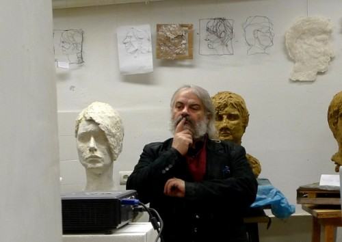 przeglądali się studenci I roku...