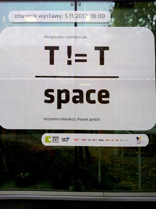 T!=T Wystawa