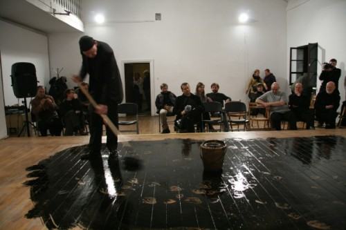 Izolda Pietrusiak i Natalia Sekuła na Festiwalu Performance w Lublinie Izolda Pietrusiak i Natalia Sekuła na Festiwalu Performance w Lublinie