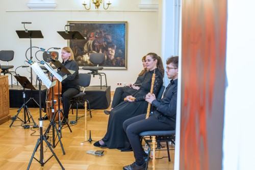 zdj. Dorota i Andrzej Niedźwiedzcy z Ossolineum