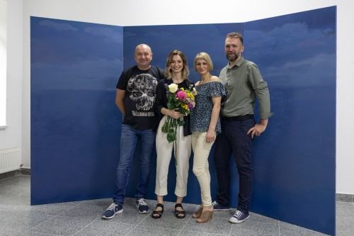 78054399.jpg