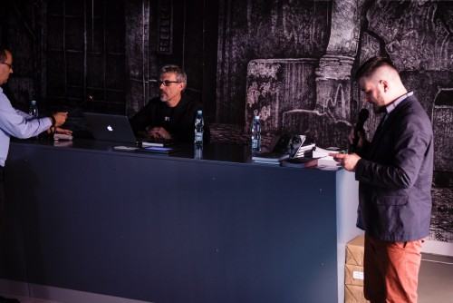 79263966.jpg UKŁADY DYNAMICZNE - 3. Ogólnopolska Konferencja towarzysząca Konkursowi Najlepszych Dyplomów Sztuki Mediów, ASP Wrocław, 17-18 maja 2018.