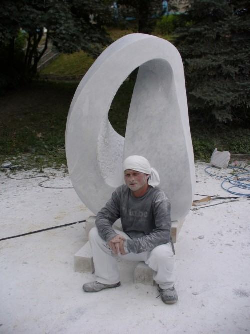 Andrzej Kosowski Andrzej Kosowski
