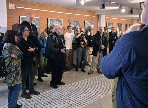 Małgorzata Kazimierczak, GDZIE JEST TO MIEJSCE? Relacja Małgorzata Kazimierczak, GDZIE JEST TO MIEJSCE? Relacja