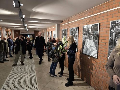 Małgorzata Kazimierczak, GDZIE JEST TO MIEJSCE? Relacja Małgorzata Kazimierczak, GDZIE JEST TO MIEJSCE? Relacja