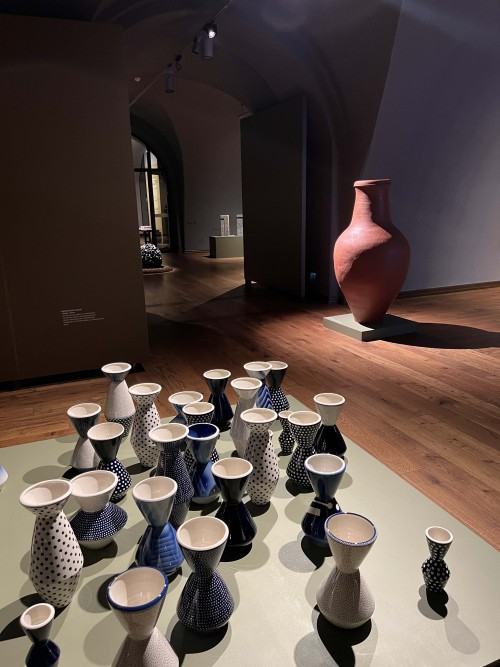 Brak słów  - wystawa ceramiki