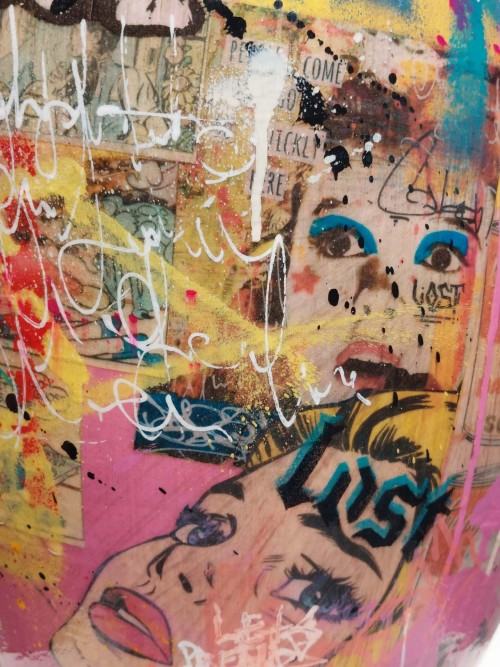 Heather Cornelius "Let's Pretend We Are Angels"(detal) - 2023 NCECA Annual - I Contain Multitudes / Weston Art Gallery, zdj. Adam Abel Heather Cornelius "Let's Pretend We Are Angels"(detal) - 2023 NCECA Annual - I Contain Multitudes / Weston Art Gallery, zdj. Adam Abel