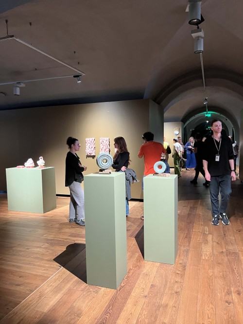 Brak słów  - wystawa ceramiki