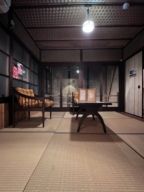 Merchants' dreams / INSOMNIA