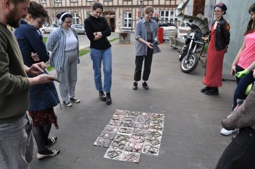 Warsztaty repuserskie dla uczniów z wrocławskiego Liceum Sztuk Plastycznych Warsztaty repuserskie dla uczniów z wrocławskiego Liceum Sztuk Plastycznych