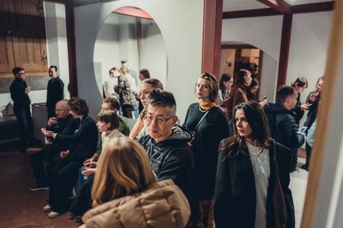 Shinchintaisha. Procesy nietrwałości Shinchintaisha. Procesy nietrwałości