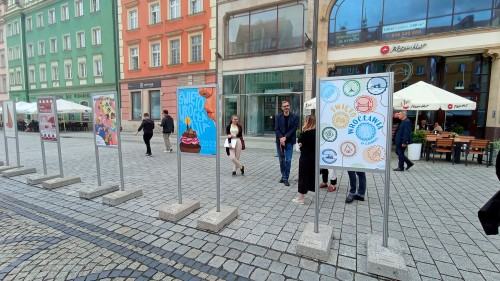 fotorelacja z wręczenia nagród Plakat święto Wrocławia 2023