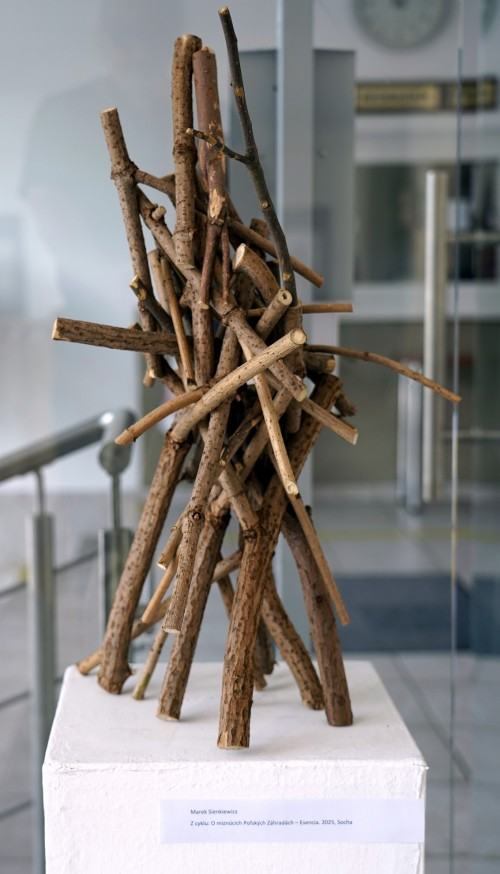 O zanikających Polskich Ogrodach – źródła