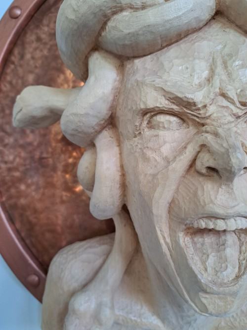 Przestrzeń jest materialna