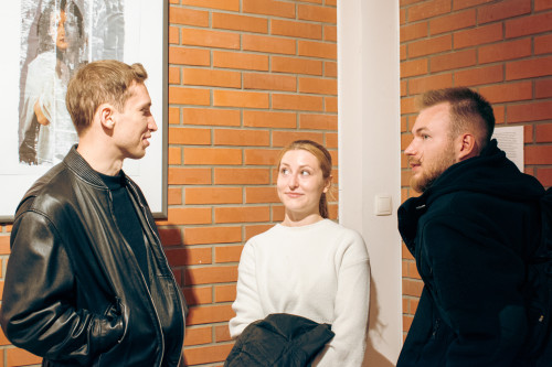 Otwarcie wystawy studentów koła naukowego Zakres widzenia