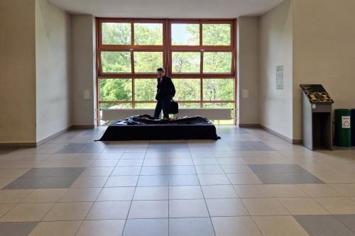 Ewa Martyniszyn, O doświadczeniu bezpośrednim i jego braku Ewa Martyniszyn, O doświadczeniu bezpośrednim i jego braku