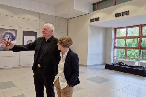 Ewa Martyniszyn, O doświadczeniu bezpośrednim i jego braku Ewa Martyniszyn, O doświadczeniu bezpośrednim i jego braku