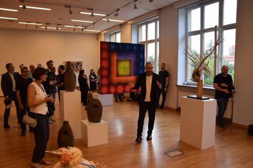 Wystawa Przestrzeń jest materialna, zdj. Roland Grabkowski