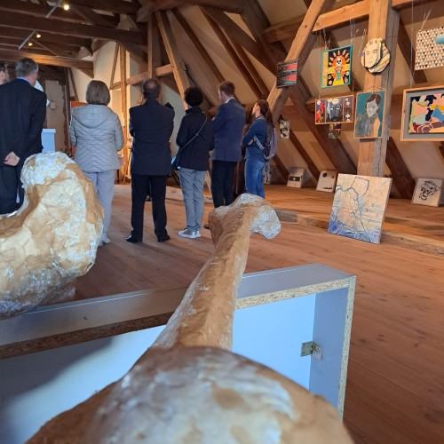 Otwarcie wystawy Studyjne Eksperiencje odbywającej się w ramach Europejskiej Nocy Muzeów w Chojnicach.