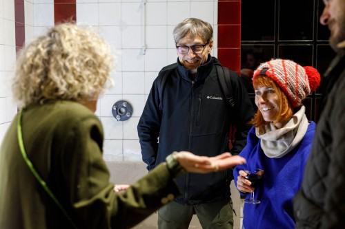 Response of the body under different social structures , Dilay Kocogullari