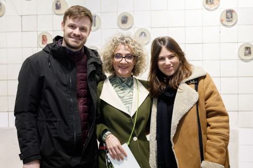 Response of the body under different social structures , Dilay Kocogullari