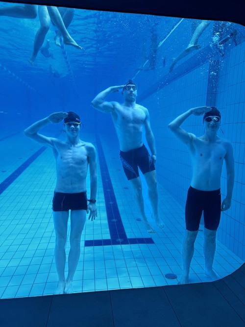 Klub Uczelniany AZS ASP - sekcja pływania Klub Uczelniany AZS ASP - sekcja pływania