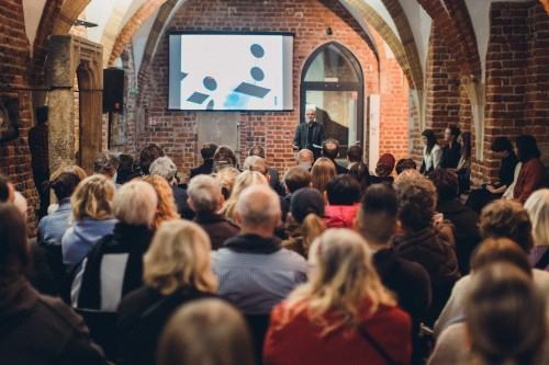 Shinchintaisha. Procesy nietrwałości Shinchintaisha. Procesy nietrwałości