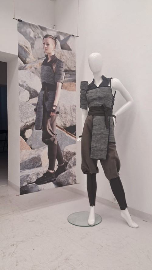 A_Z ja - ubiór jako nośnik tradycji, komunikat wizualny i wyraz twórczej ekspresji A_Z ja - ubiór jako nośnik tradycji, komunikat wizualny i wyraz twórczej ekspresji