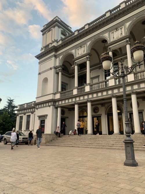 Biennale Scenografii w Tbilisi, zwiedzanie Biennale Scenografii w Tbilisi, zwiedzanie