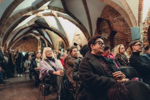 Shinchintaisha. Procesy nietrwałości Shinchintaisha. Procesy nietrwałości