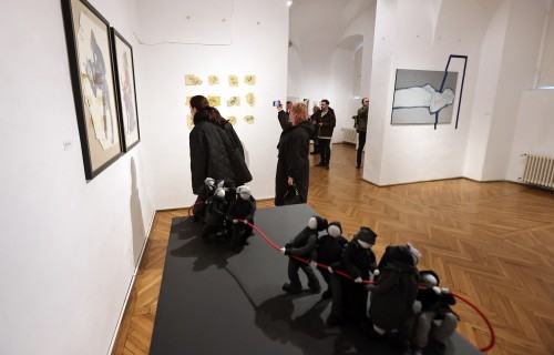 Marta Borgosz & Wojciech Pukocz, Right Here, Right There