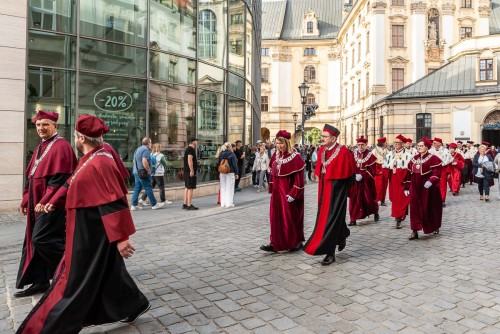 Środowiskowa Inauguracja Roku Akademickiego 2023/2024 Uczelni Wrocławia, zdj. Tomasz Walów