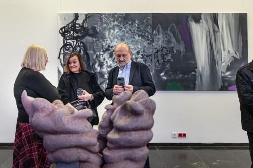 Solo i w duecie - wielogłos artystycznych postaw (Rezonanse sztuki XV)