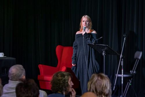 Olena Matoshniuk MoRze?