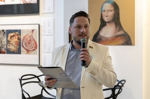 Wesoła ale nie za bardzo_wernisaż_Sztuka na miejscu