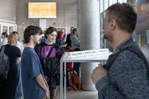 Równość/Różność/Razem_Hol CSU.CI