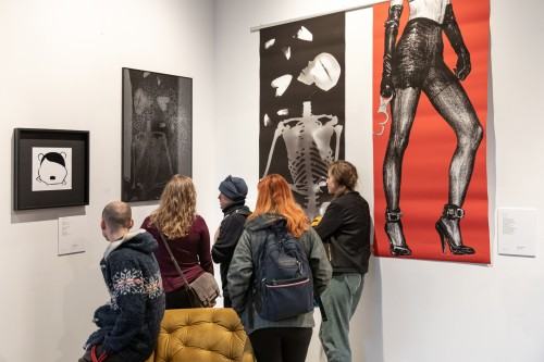 Wesoła ale nie za bardzo_wernisaż_Sztuka na miejscu