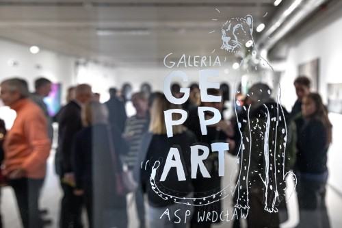 Wątpienie wprowadza mnie w stan upojenia Michał Marek