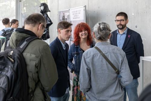 Równość/Różność/Razem_Hol CSU.CI