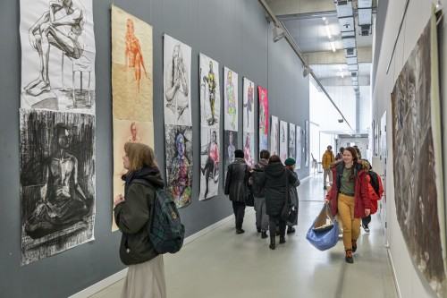Wystawa wybranych prac z rysunku studyjnego 2021-2023
