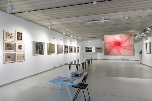 Konrad Jarodzki - Happy The End