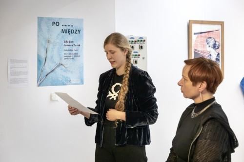 Lila Leń, Joanna Turek: PO …..... MIĘDZY