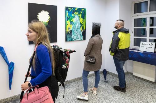 Lila Leń, Joanna Turek: PO …..... MIĘDZY